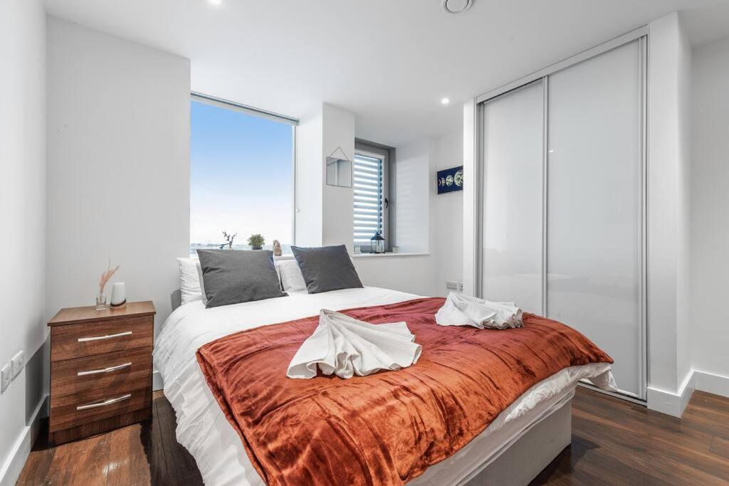 New Apartment 20 Mins From Waterloo London Bp36 Esterno foto